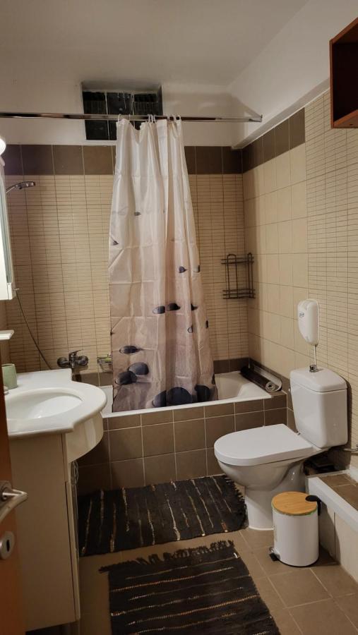 M&M Airport Stop Garden Apartment Spáta Екстериор снимка
